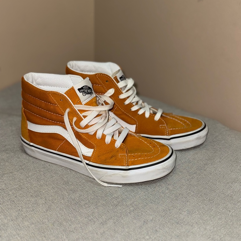 Vans High-Top Sneakers in Mustard and White. 6 Men's/7.5 Women's